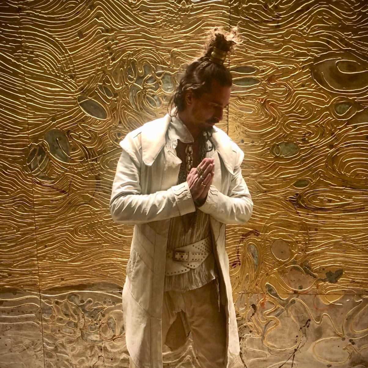 Quinn and gold wall
