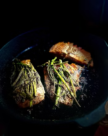 Ginger Sesame Salmon with Asparagus